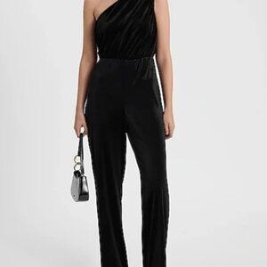 Express Black velvet jumpsuit one shoulder women's medium NWT